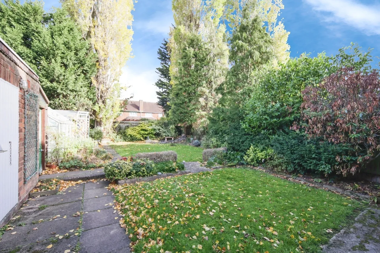 Laburnum Avenue, Kingshurst, Birmingham, B37, photo 4