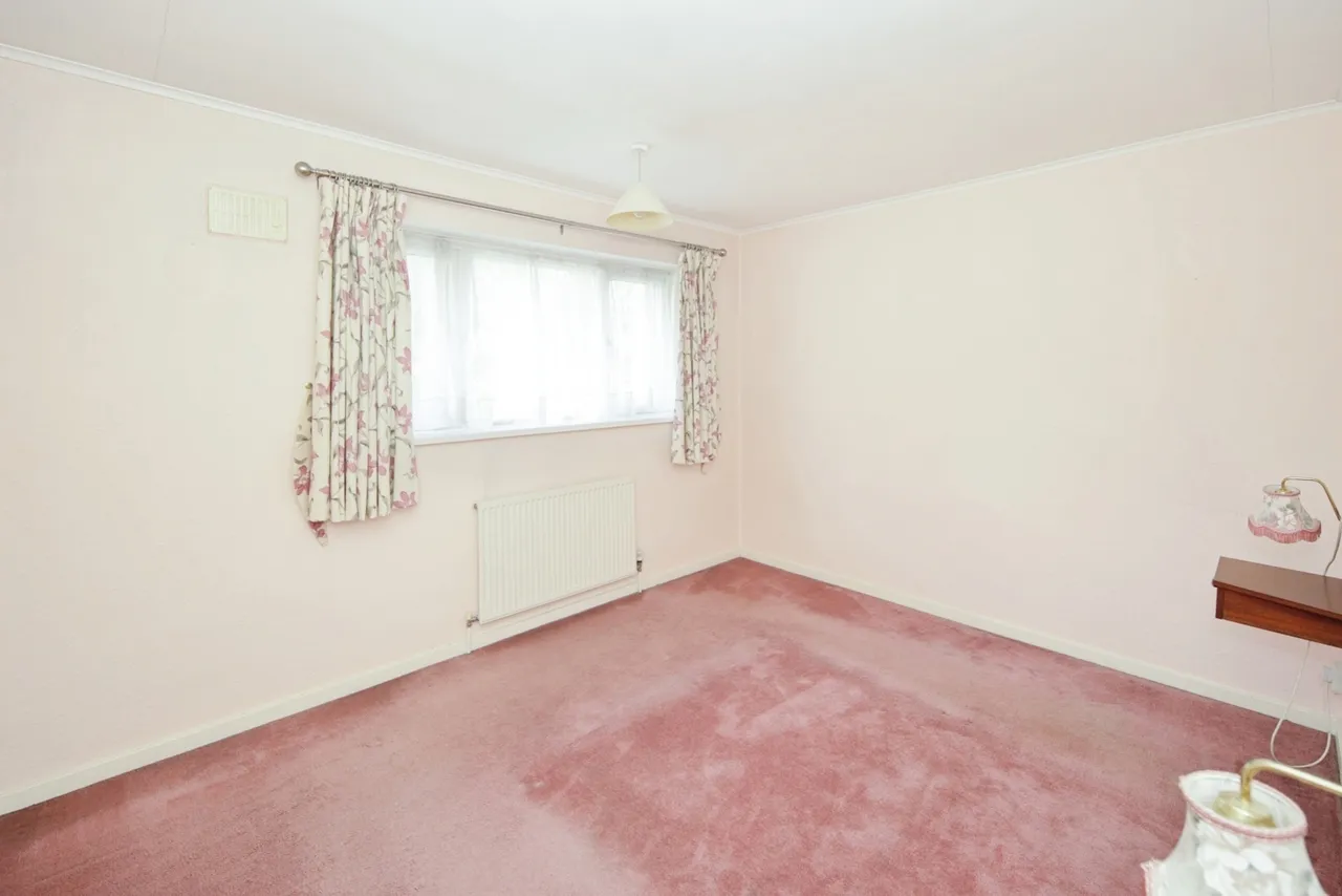 Laburnum Avenue, Kingshurst, Birmingham, B37, photo 15