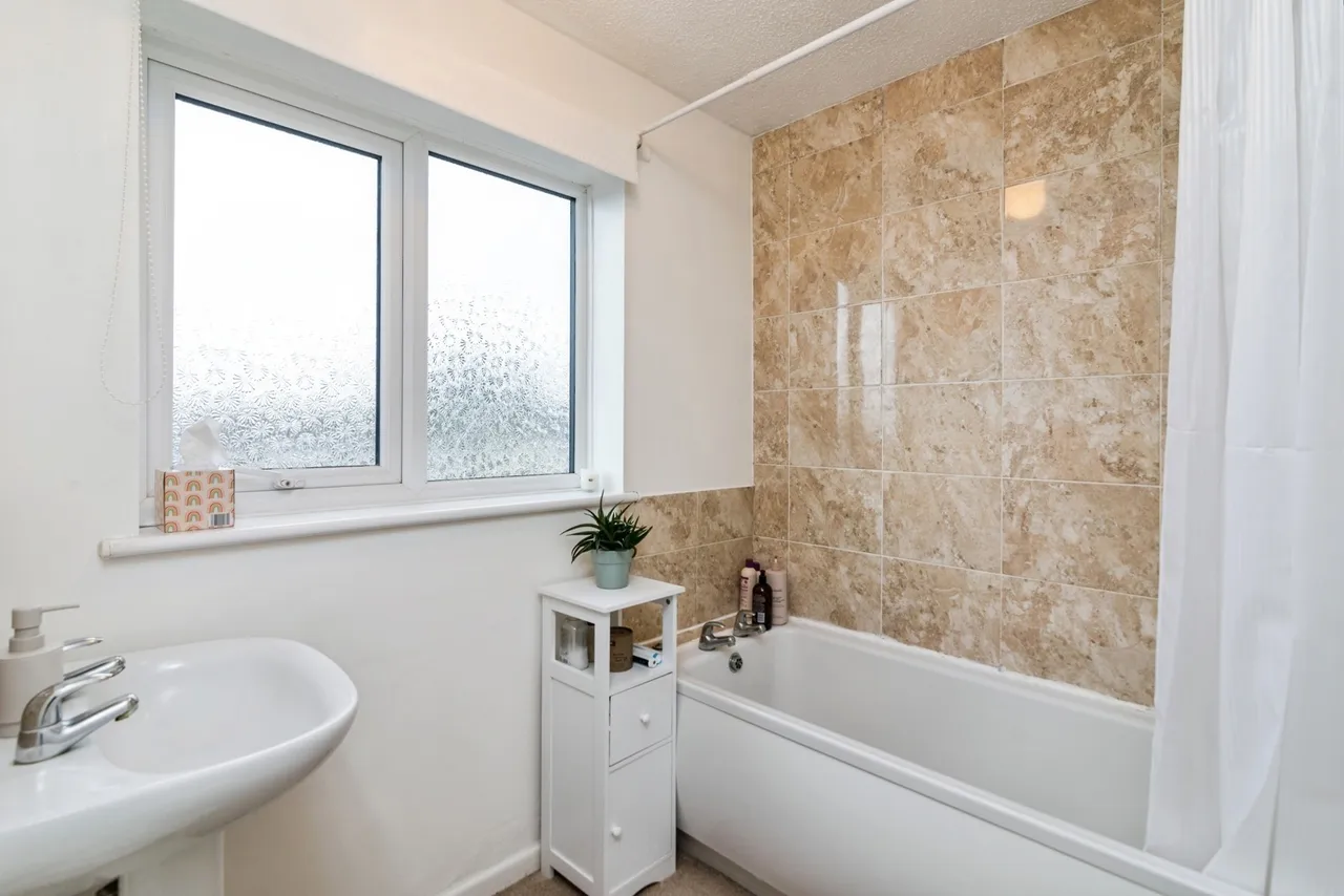 Glebe View, Beccles, Suffolk, NR34, photo 17