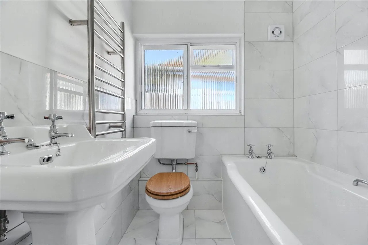 Pier Avenue, Southwold, IP18, photo 7