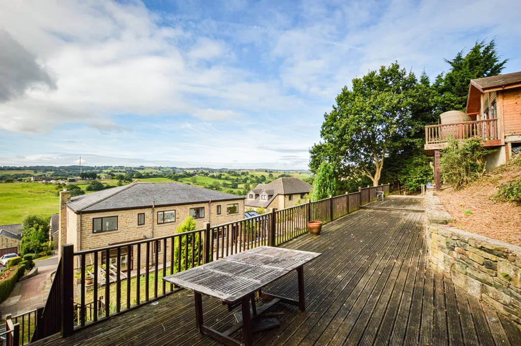 High Meadows, Thornhill, photo 49
