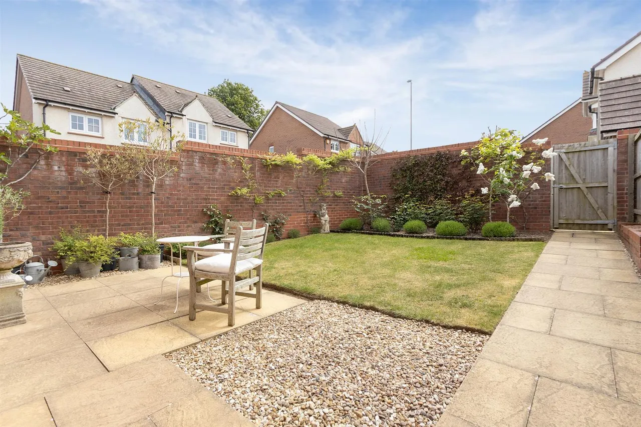 Adcock Road, Market Harborough, LE16, photo 14