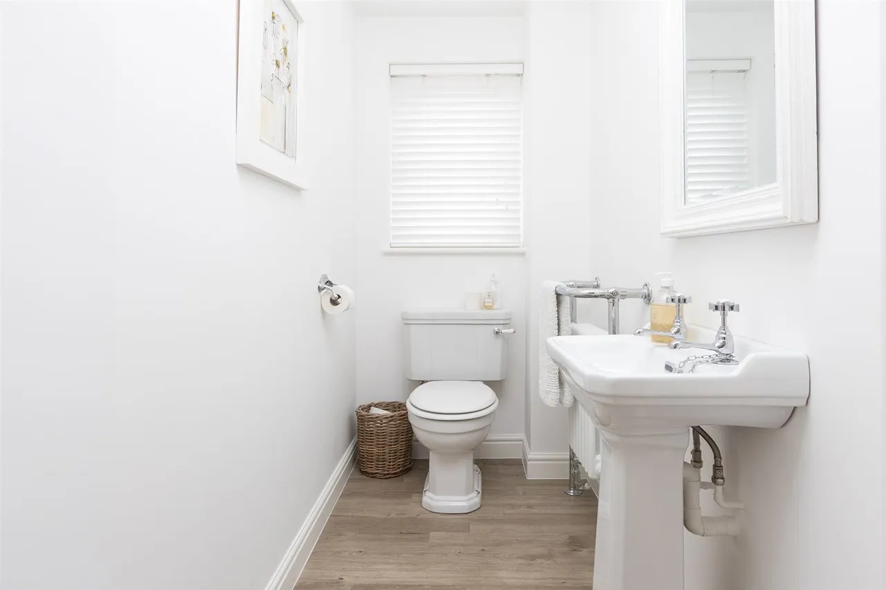 Adcock Road, Market Harborough, LE16, photo 6