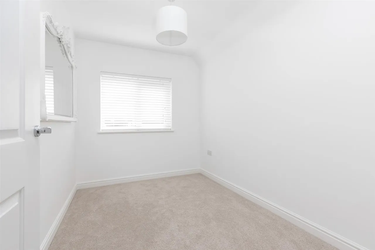 Adcock Road, Market Harborough, LE16, photo 12