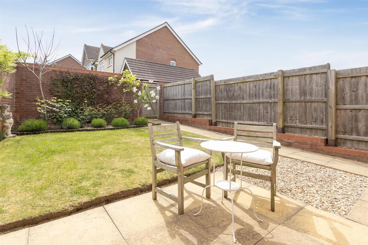 Adcock Road, Market Harborough, LE16, photo 15