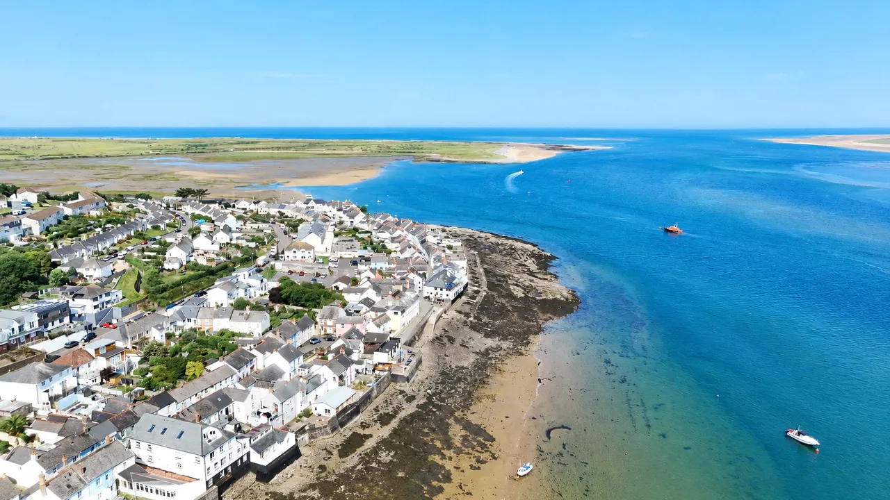 Irsha Street, Appledore, EX39, photo 19
