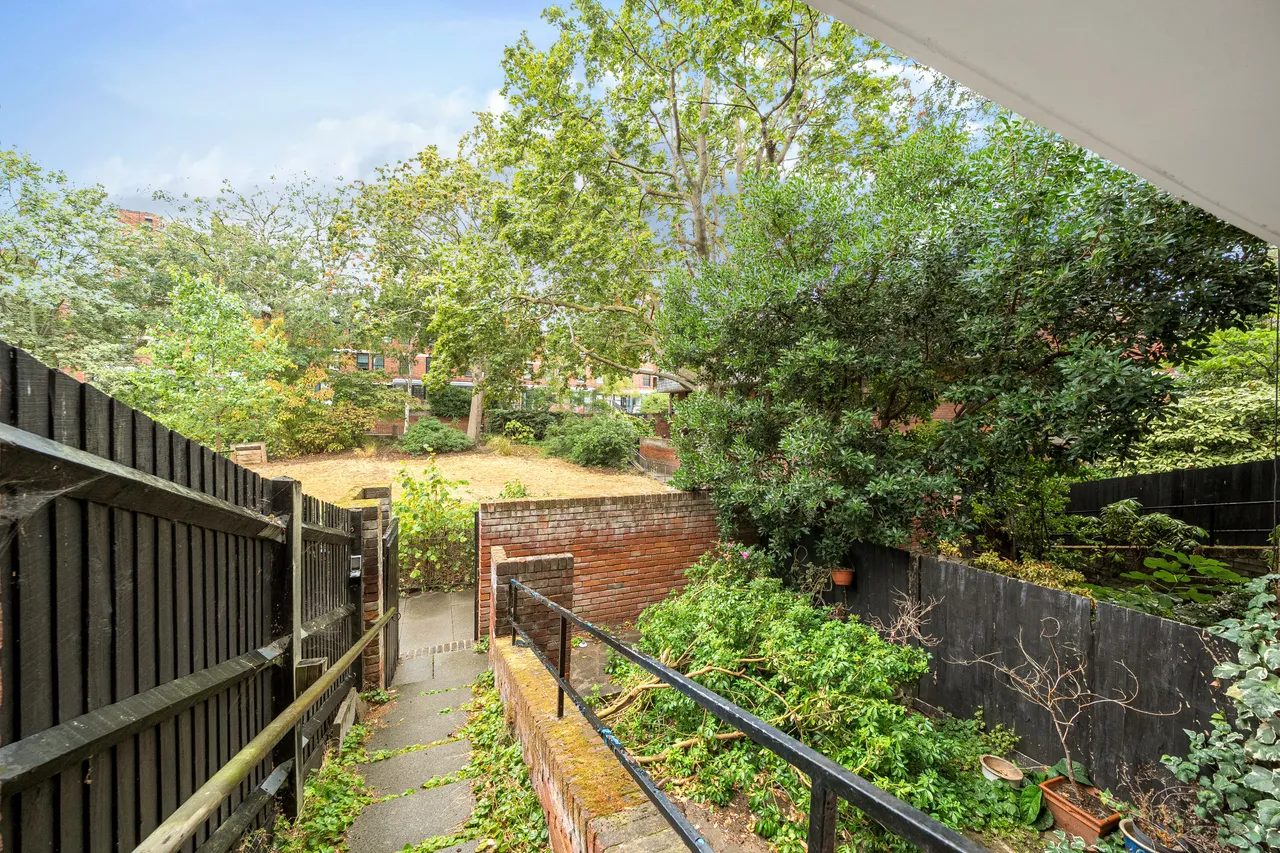 11 Wisley House, 14 Rampayne Street, London, photo 11