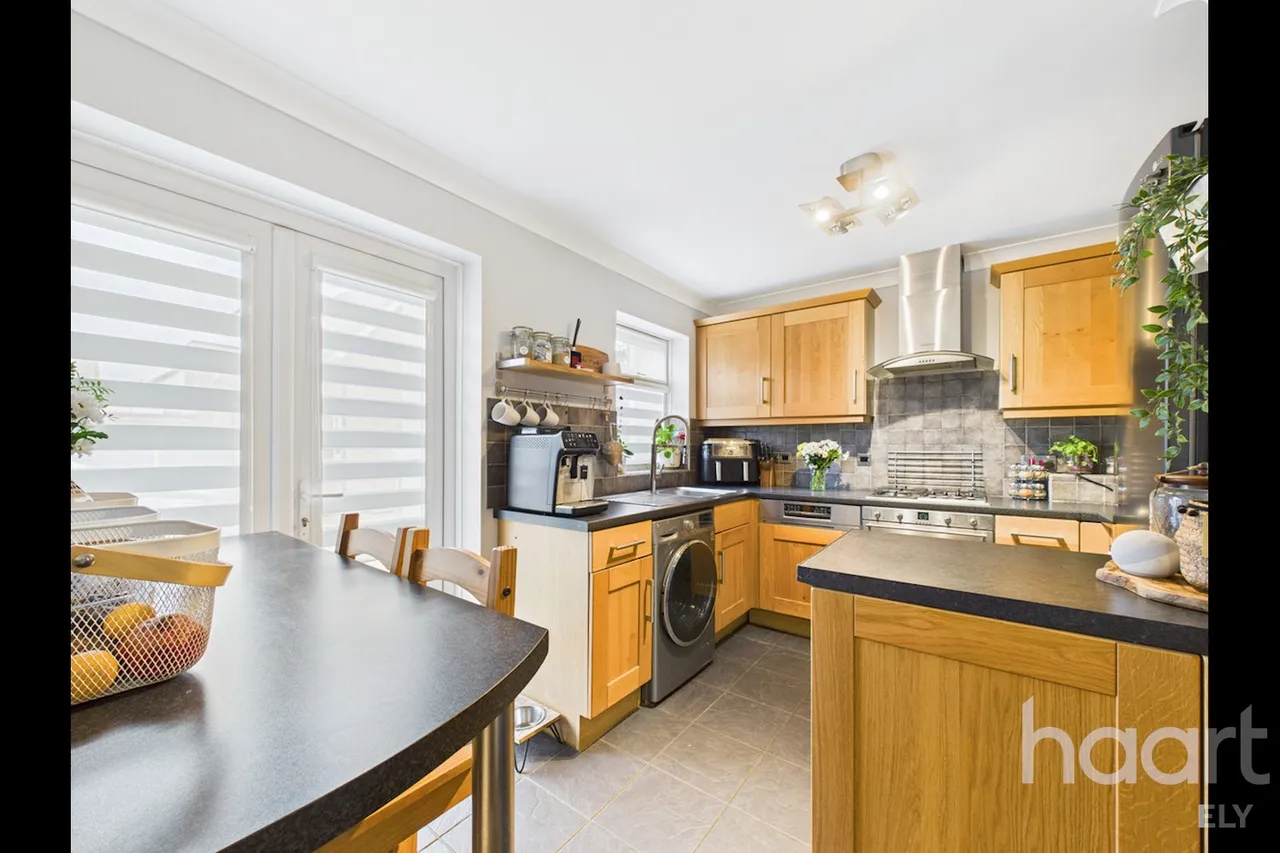 Ward Way, Witchford, CB6, photo 5