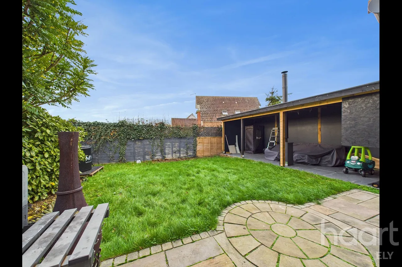 Ward Way, Witchford, CB6, photo 14