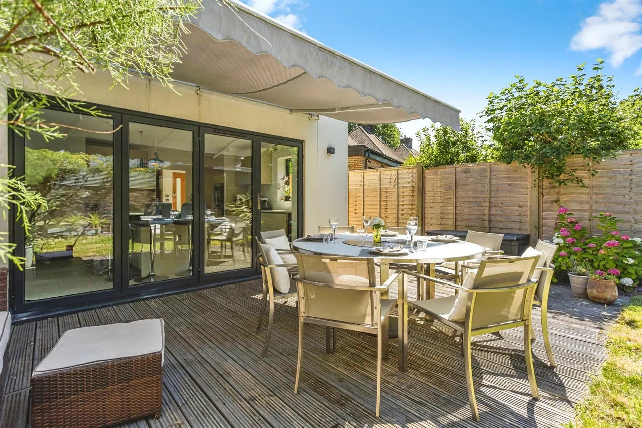 Brainsmead, Cuckfield, RH17, photo 14