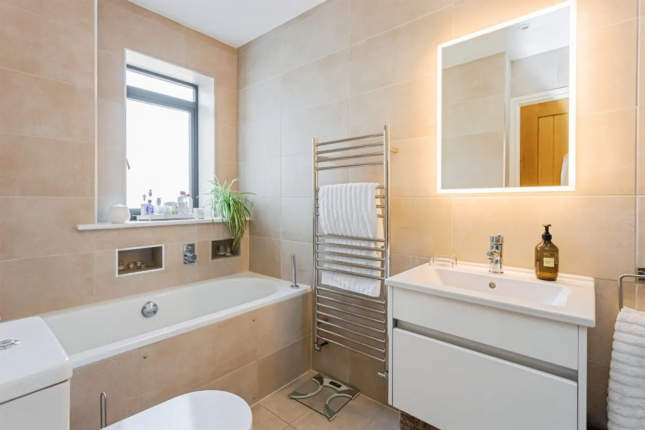 Brainsmead, Cuckfield, RH17, photo 6