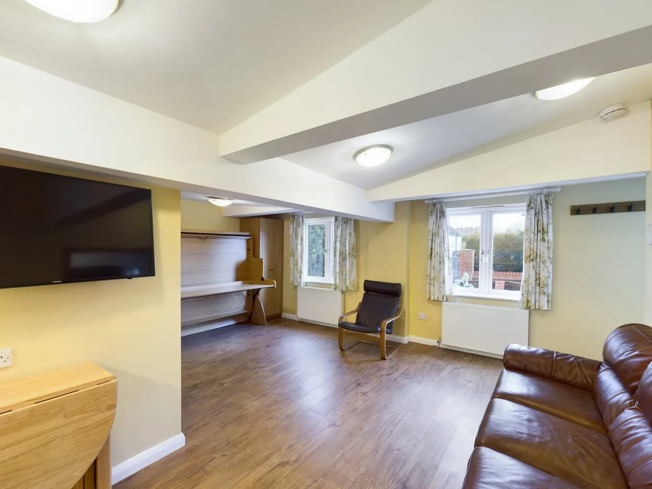 Three Bridges, Crawley, RH10, photo 4