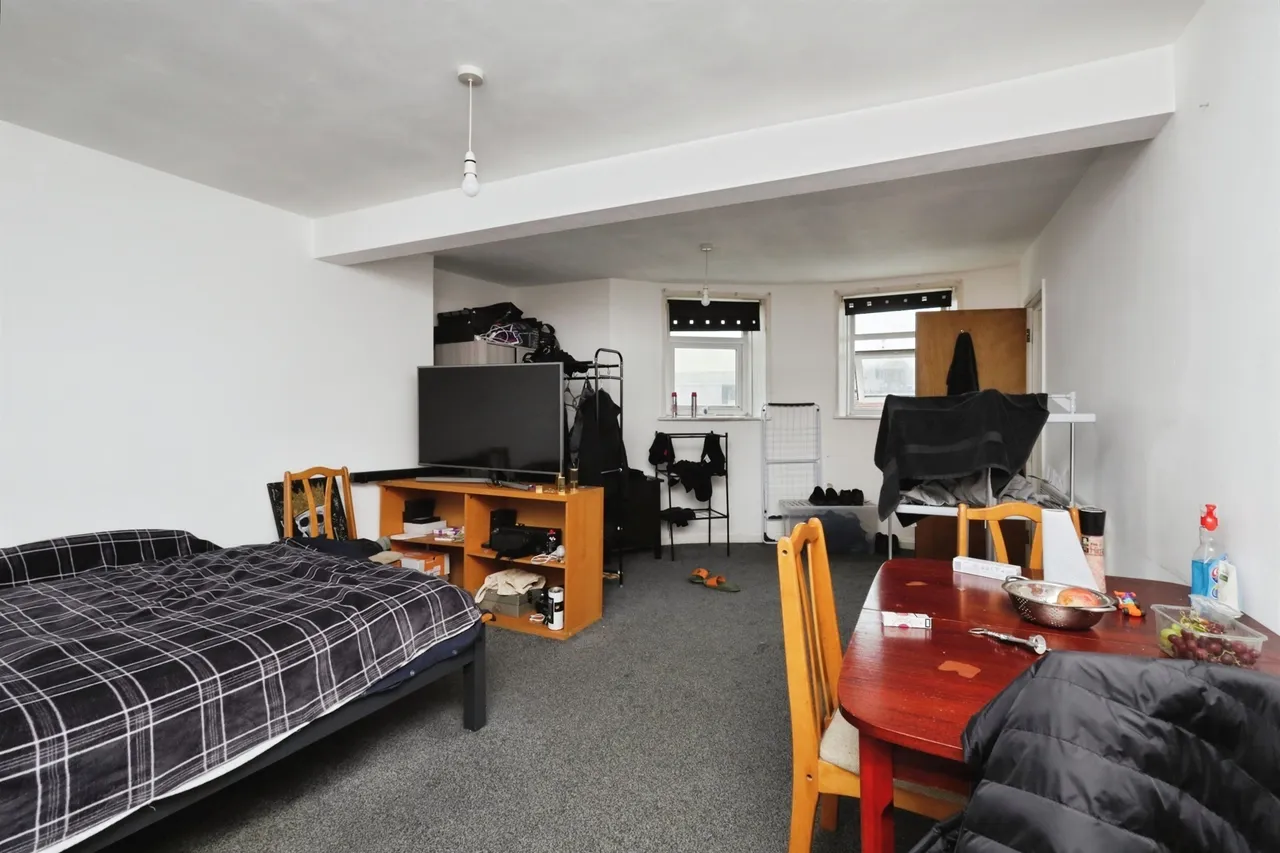 Terminus Road, Eastbourne, BN21, photo 4
