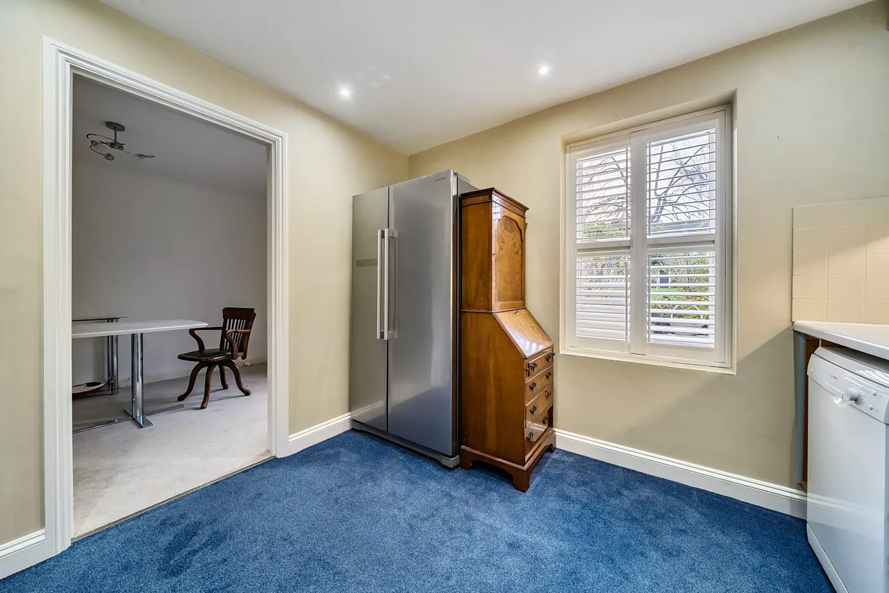 Seymour Place, Odiham, Hook, RG29 1AY, photo 5