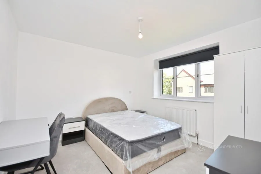 Sanders Lane, Aylesbury, HP21, photo 8