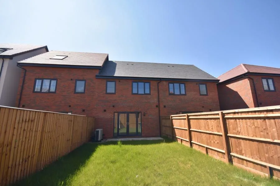 Sanders Lane, Aylesbury, HP21, photo 10