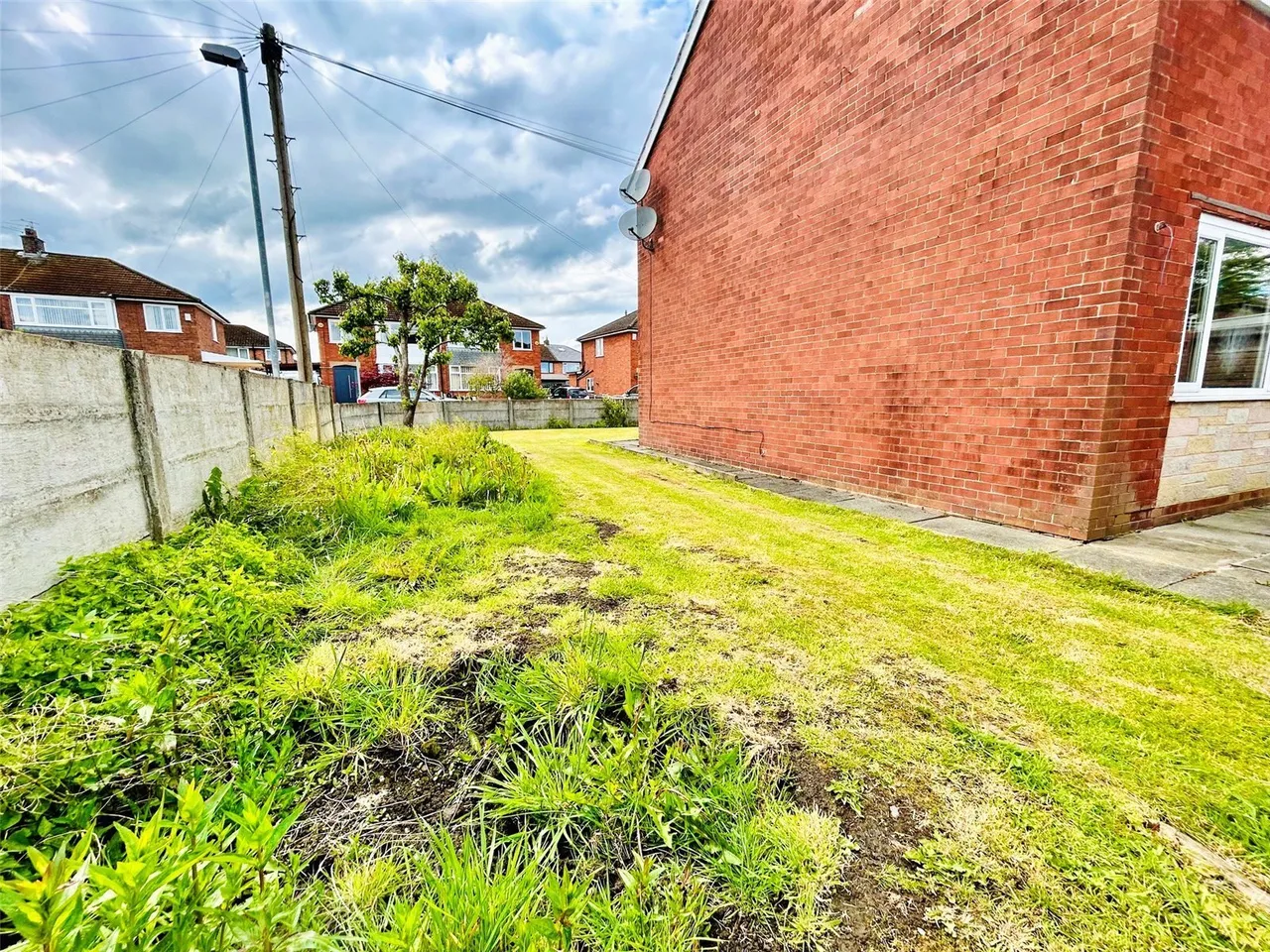 Fairfax Place, Walton-le-Dale, Preston, Lancashire, PR5, photo 8