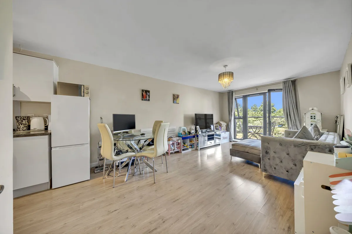 Cottons Approach, Romford, RM7, photo 6