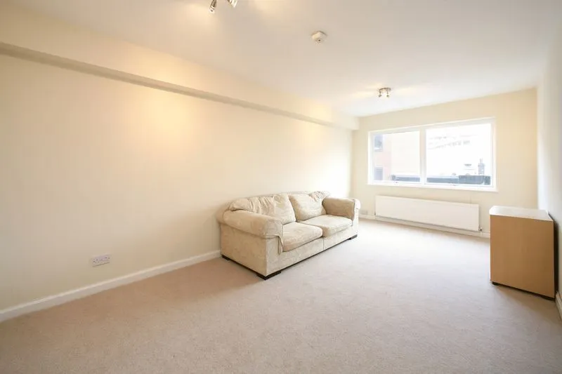 Iverson Road, West Hampstead, London, photo 2