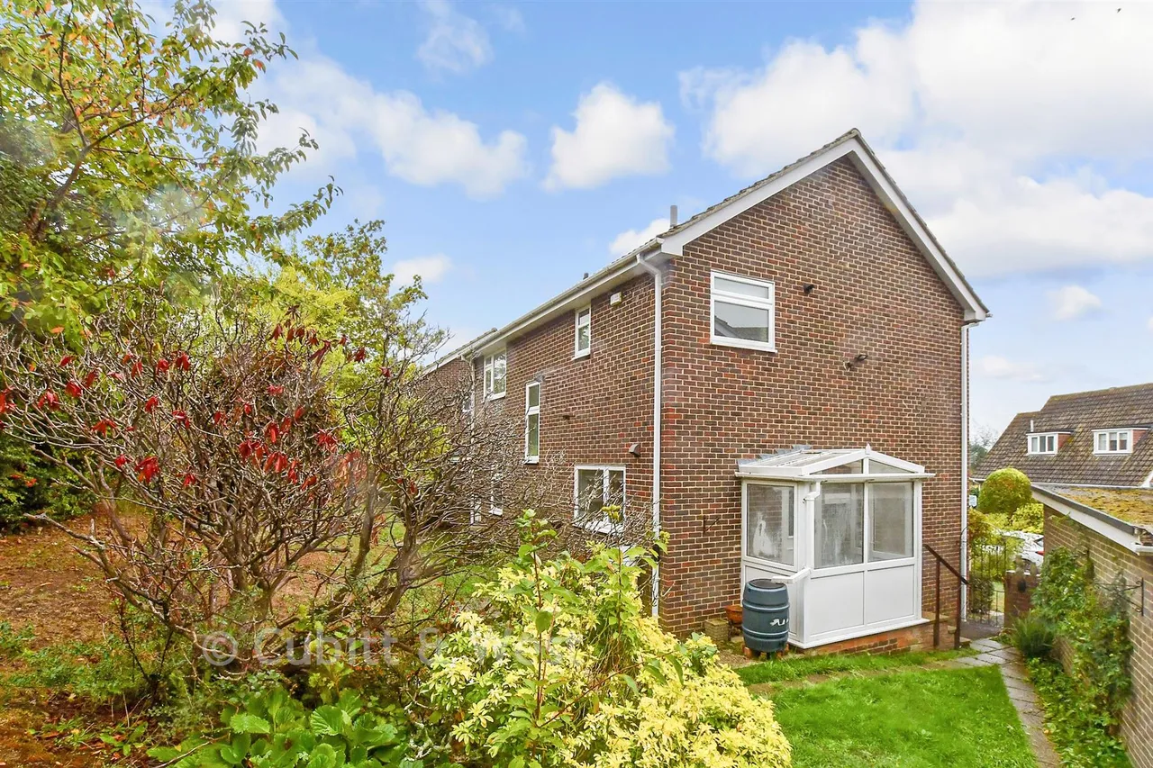 St. Mary's Close, Pulborough, RH20, photo 14
