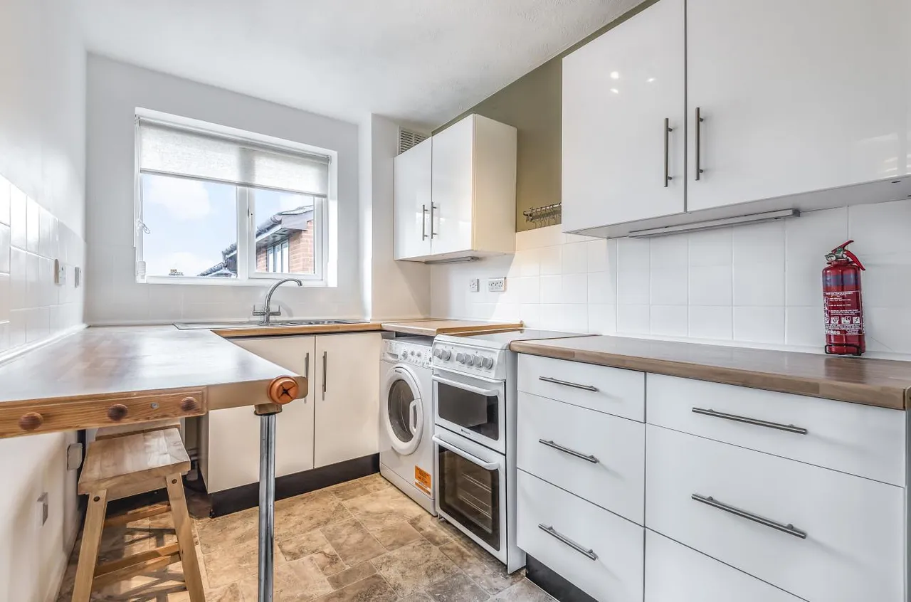 Bowman Mews, Southfields, SW18, photo 2