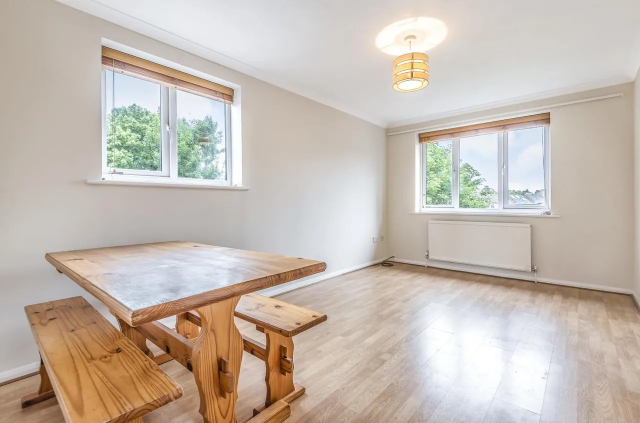 1 bed flat to rent, Bowman Mews, Southfields, SW18