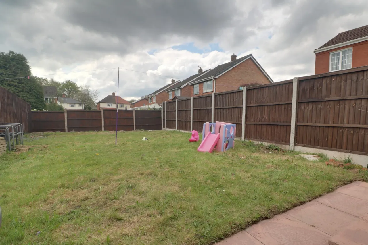 Hollybirch Grove, Telford, photo 13