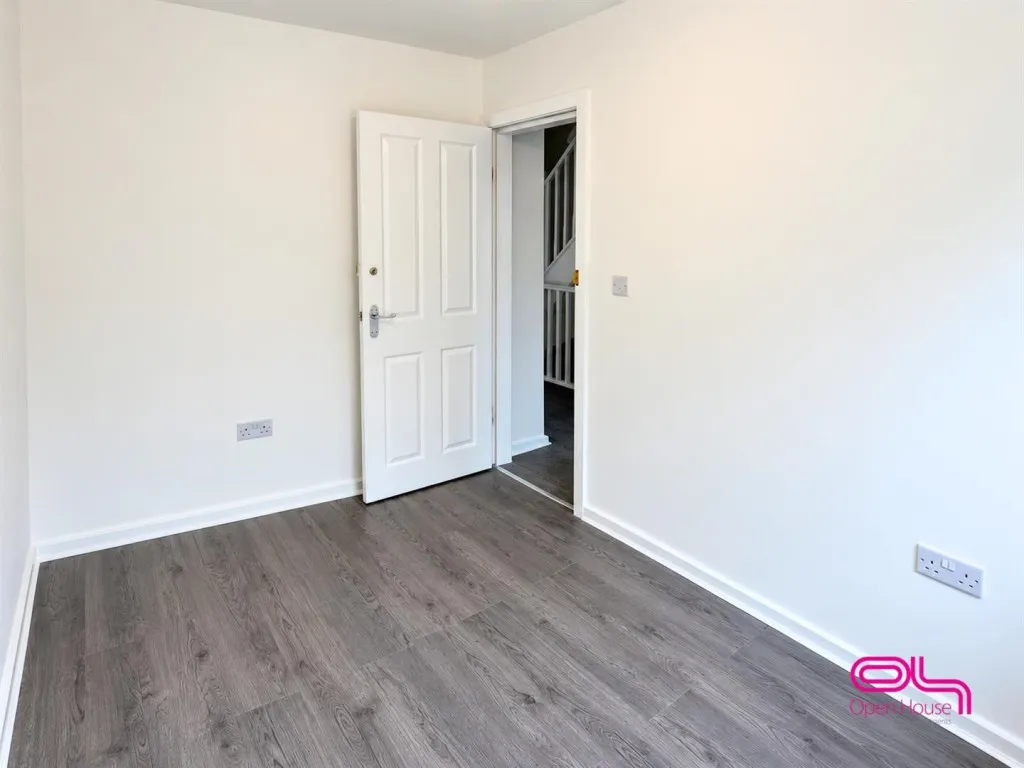 Roxburgh Street, Manchester, M18, photo 11