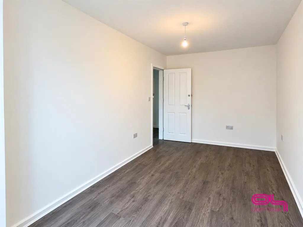 Roxburgh Street, Manchester, M18, photo 10