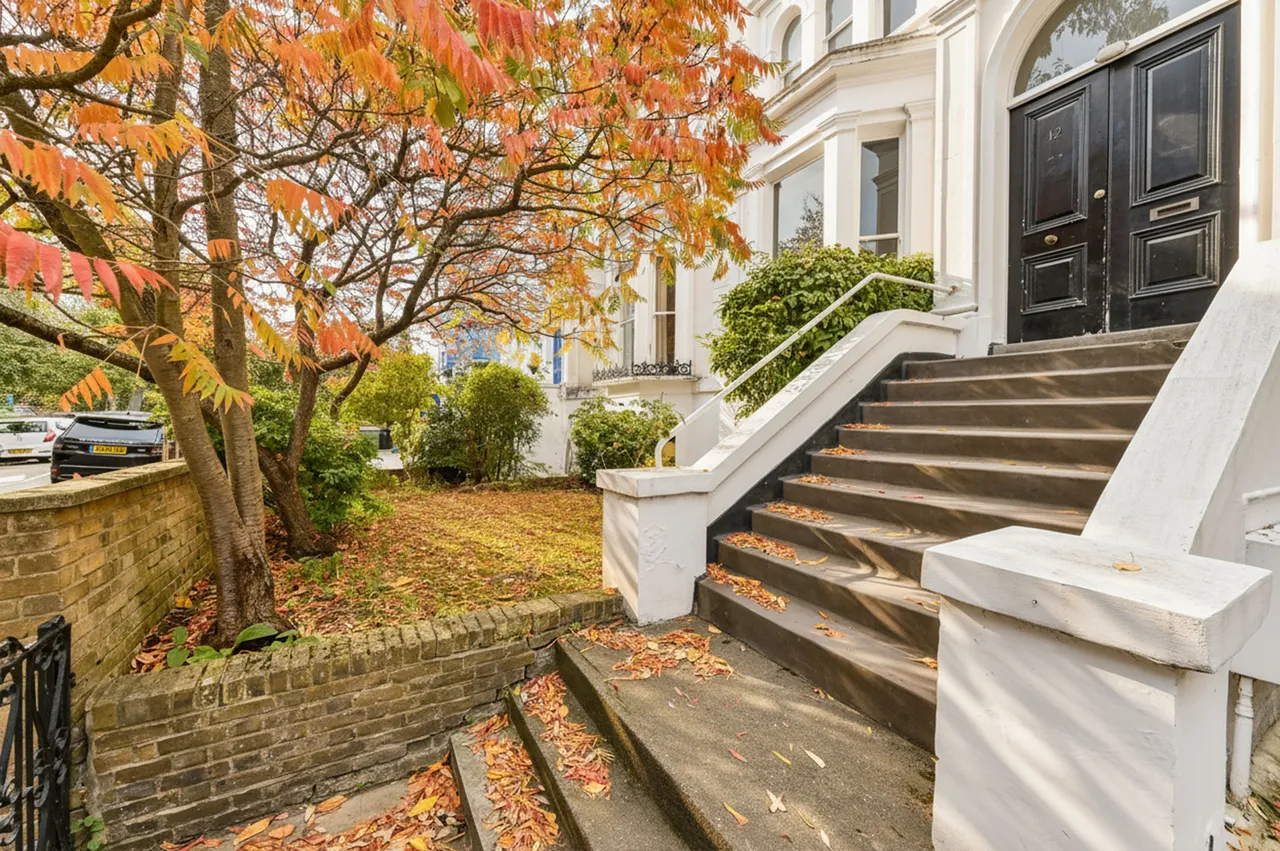 London, NW6, photo 14