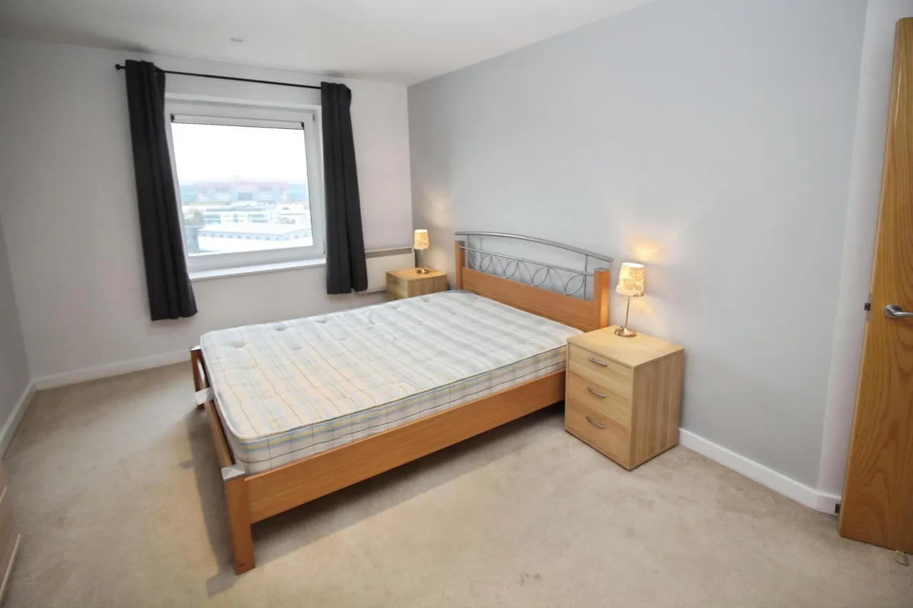Imperial Point, Salford Quays, M50, photo 9
