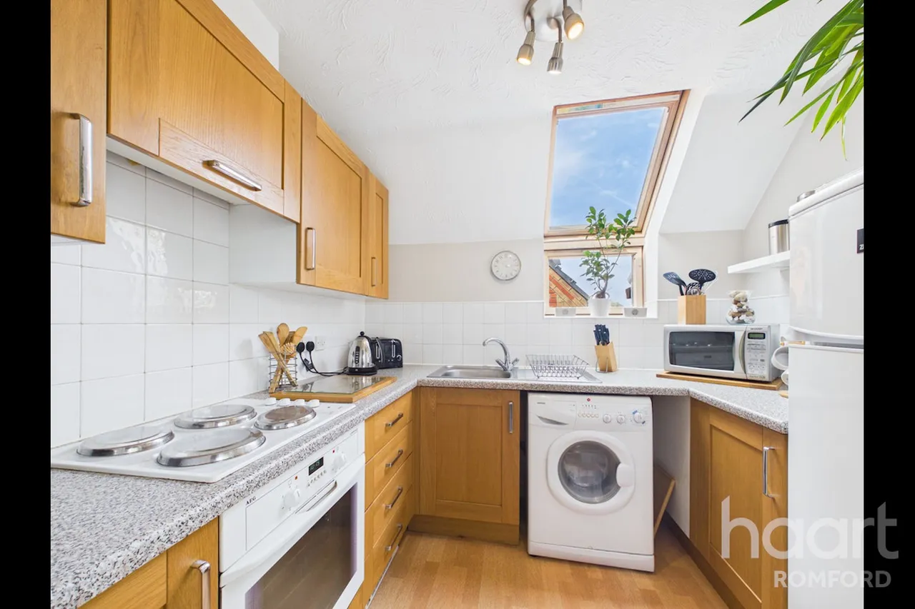 Foxglove Road, Romford, RM7, photo 3
