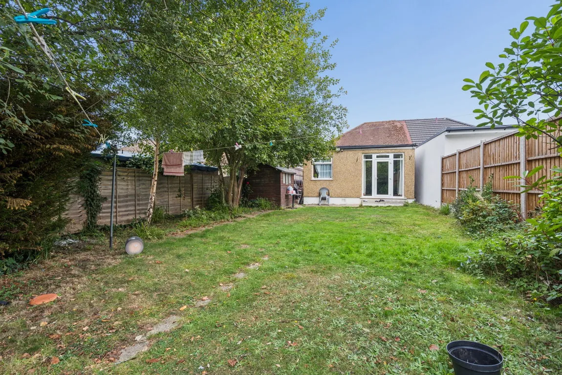 Eastern Avenue, Pinner, HA5, photo 13