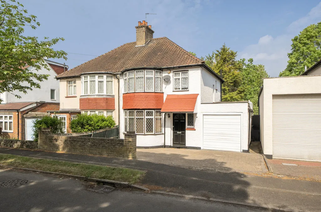 3 bed house for sale — Grasmere Road, Purley CR8 1DY