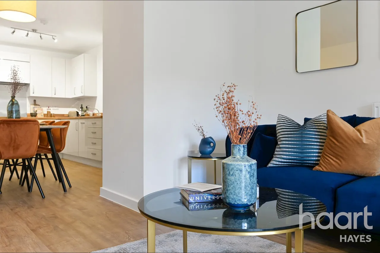 Blyth Road, Haye, UB3, photo 5