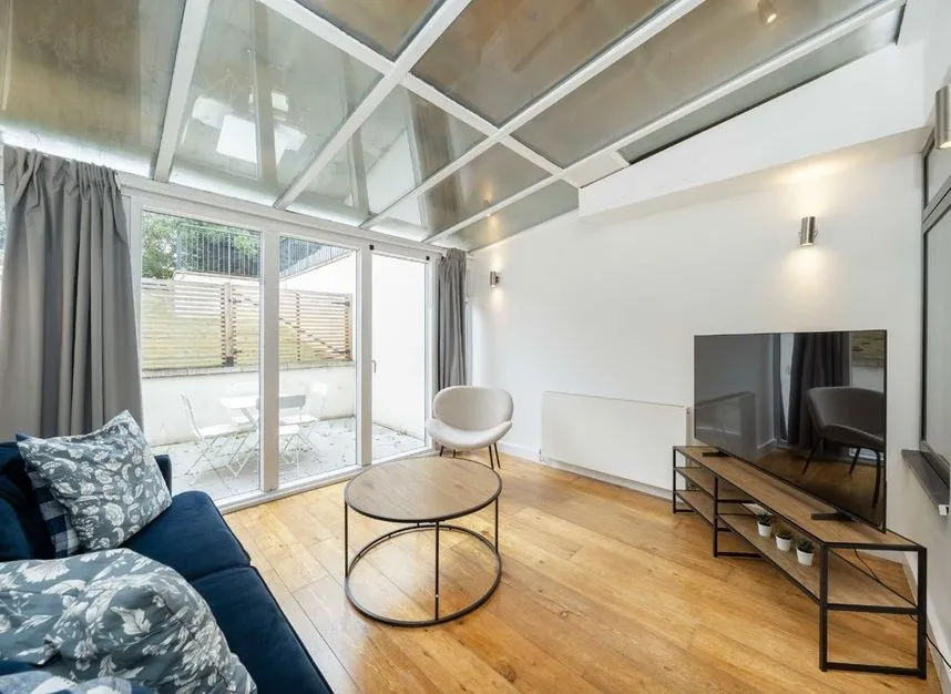 Graham Road, Hendon, NW4, photo 3