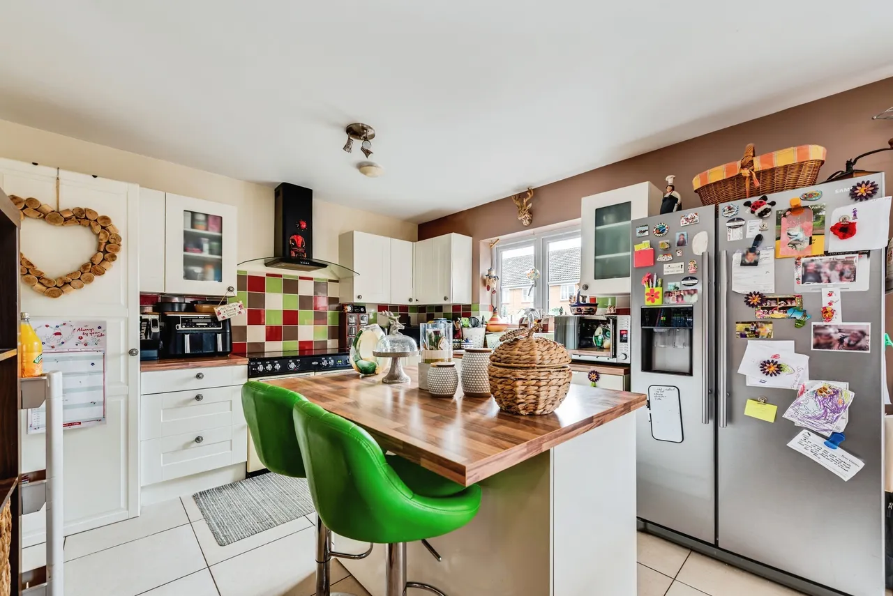 St. Josephs Way, Lyneham, SN15, photo 8