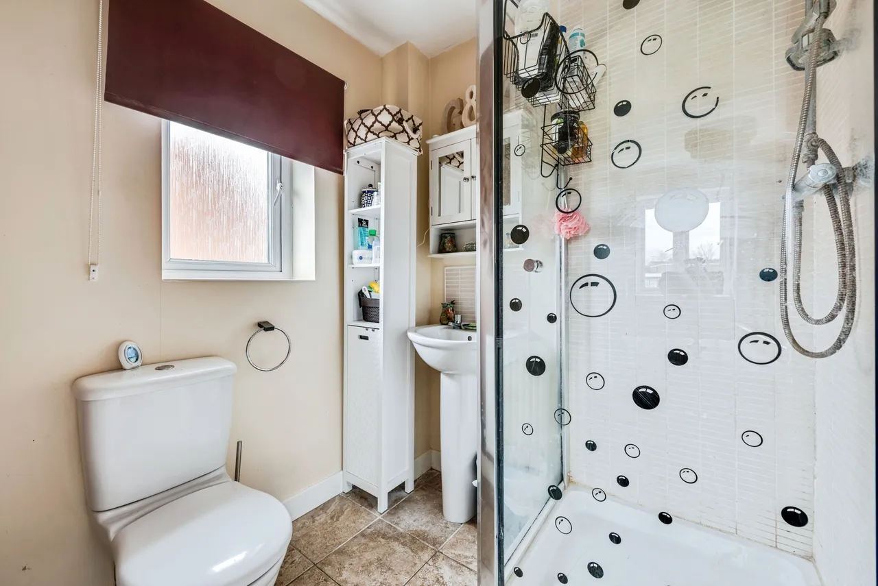 St. Josephs Way, Lyneham, SN15, photo 17