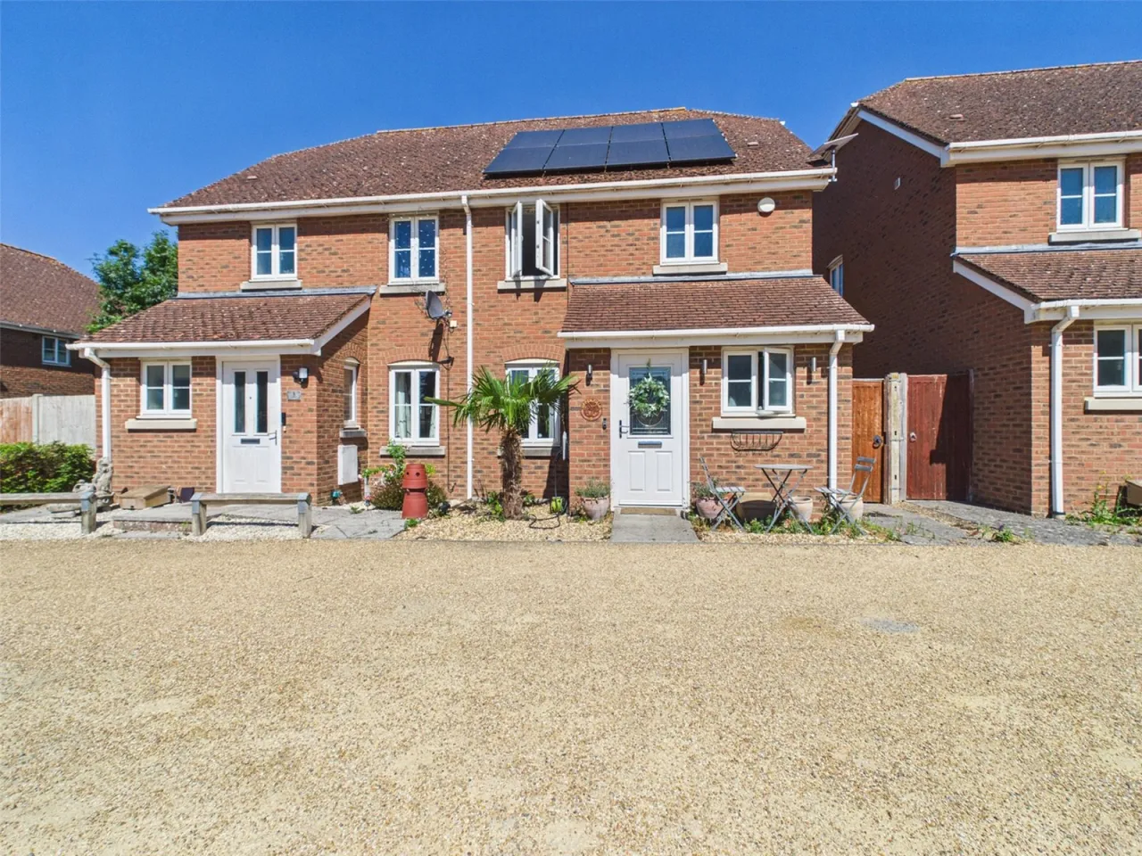 Upper Field, Chinnor, OX39, photo 16