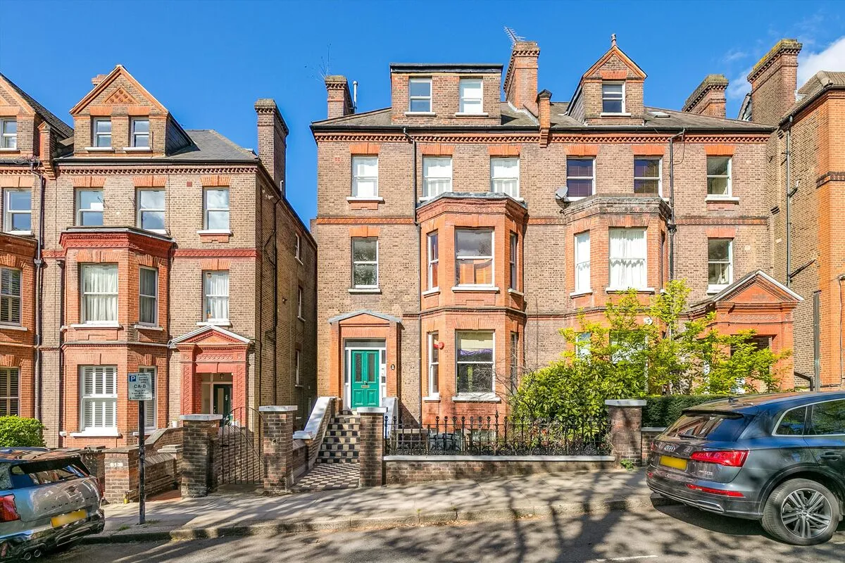 Netherhall Gardens, Hampstead, NW3, photo 2