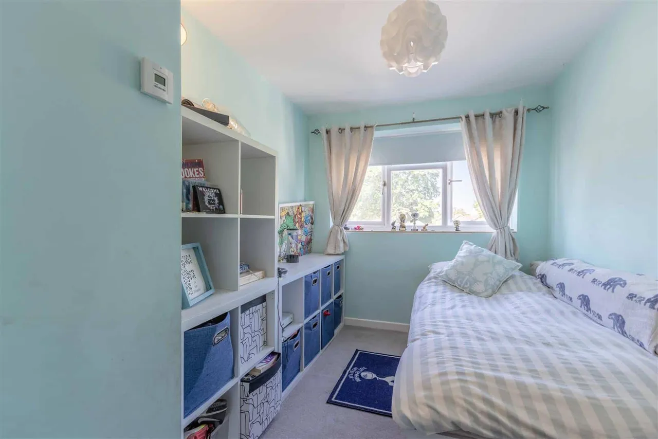 Oxford Road, Windsor, SL4 5DY, photo 11