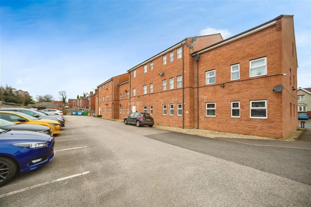 James Court, Hemsworth, PONTEFRACT, photo 6
