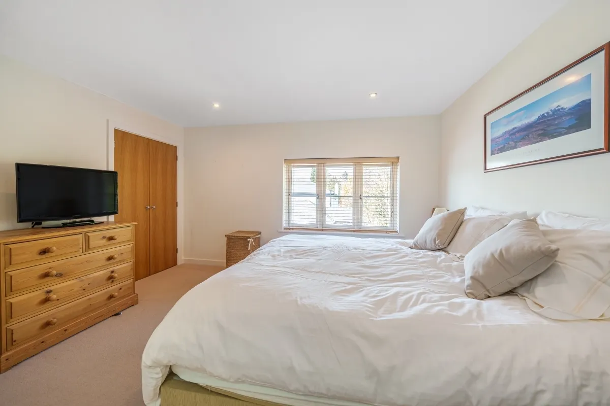 Longworth Drive, Maidenhead, SL6, photo 13