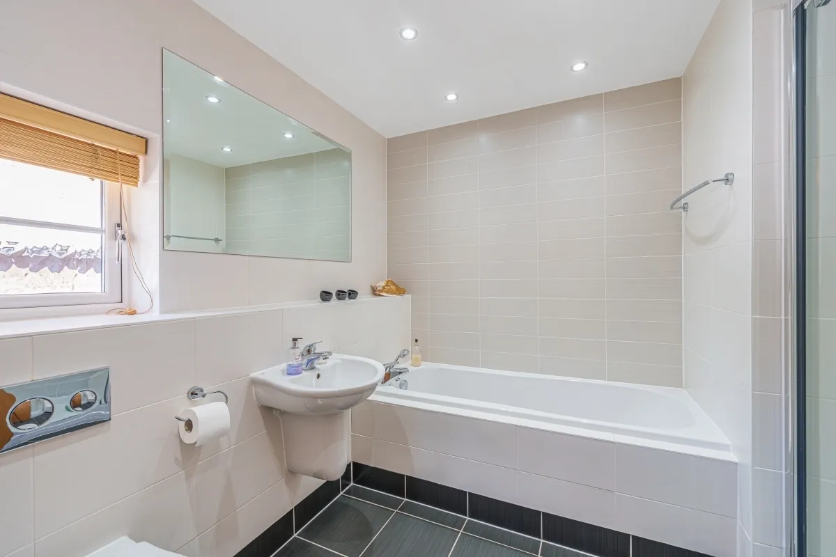 Longworth Drive, Maidenhead, SL6, photo 10