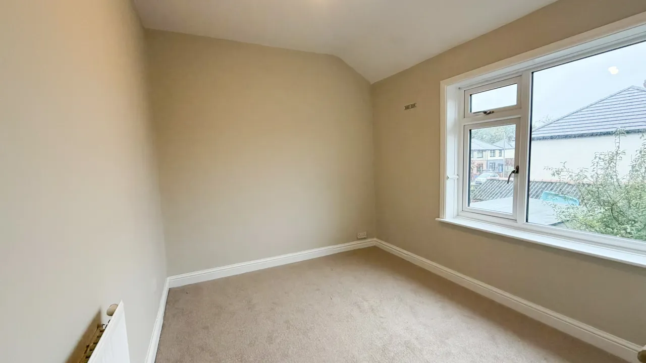 Park Avenue, Warrington, WA4, photo 11