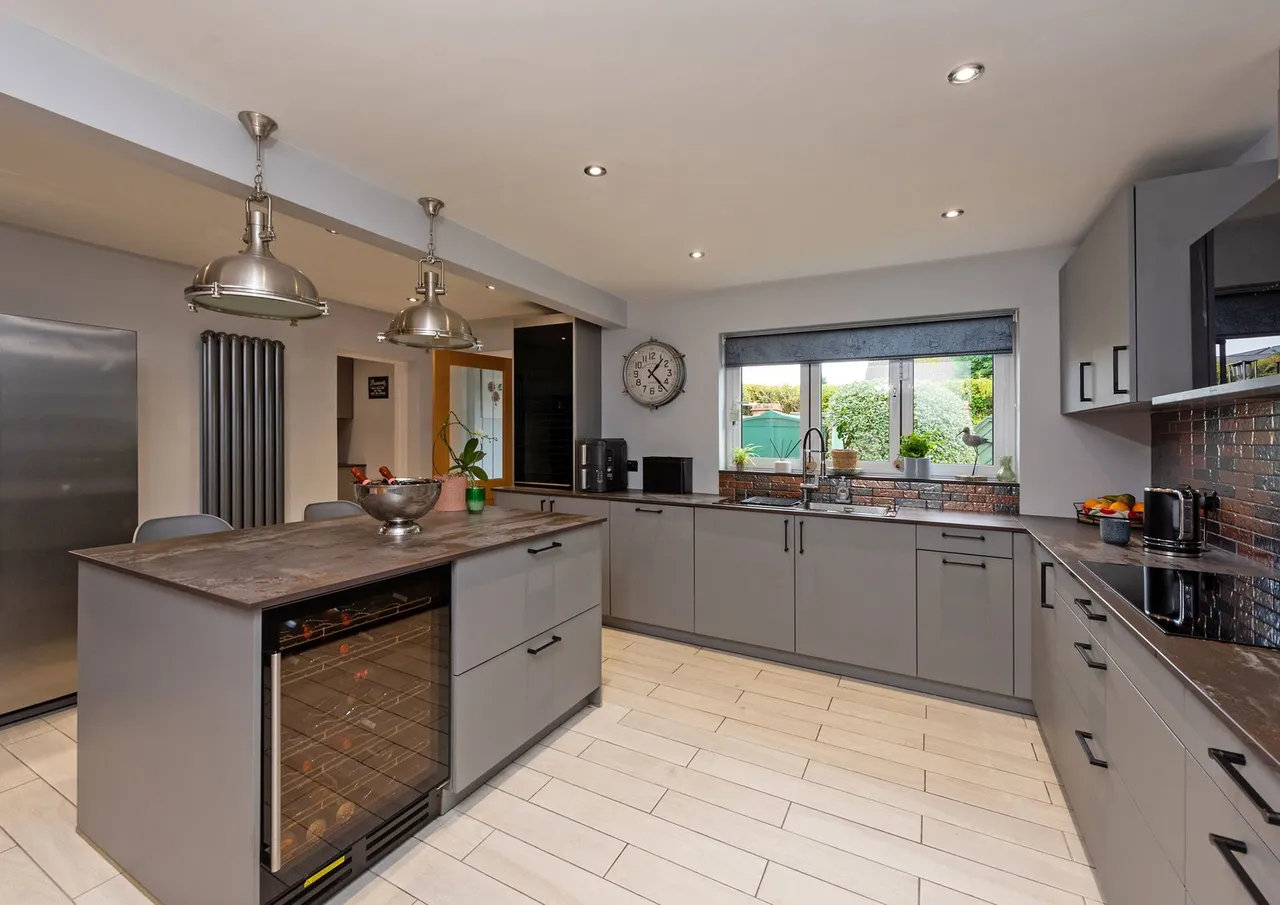 Milestone Drive, Hagley, DY9, photo 8