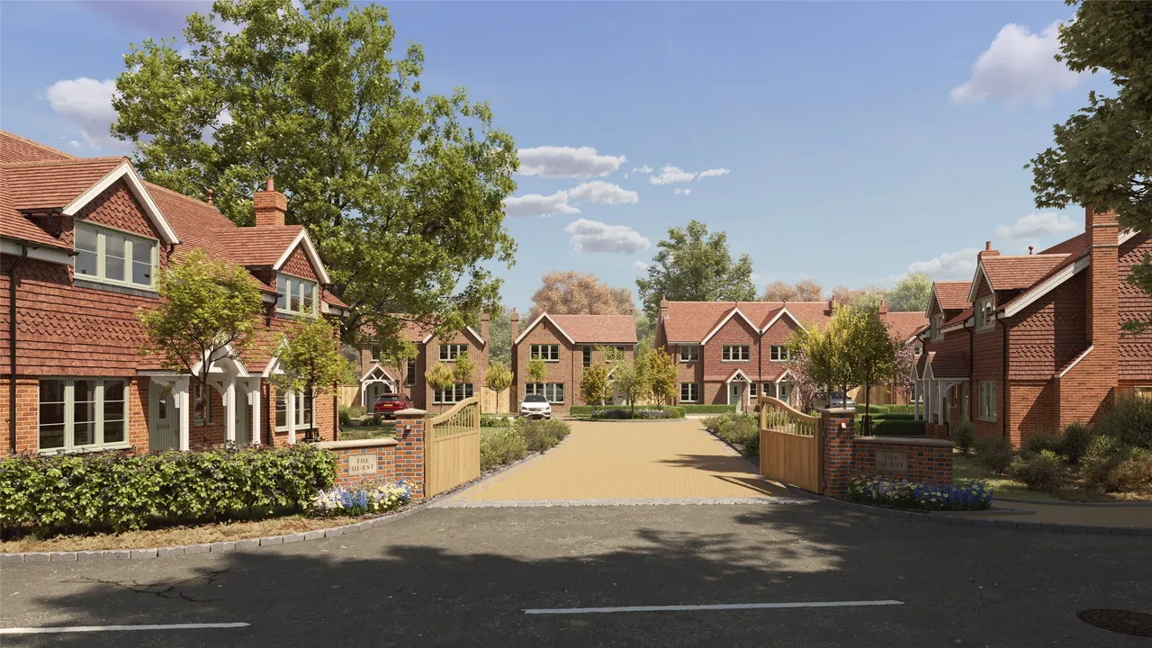 Hurst Grove, Capel, RH5, photo 3