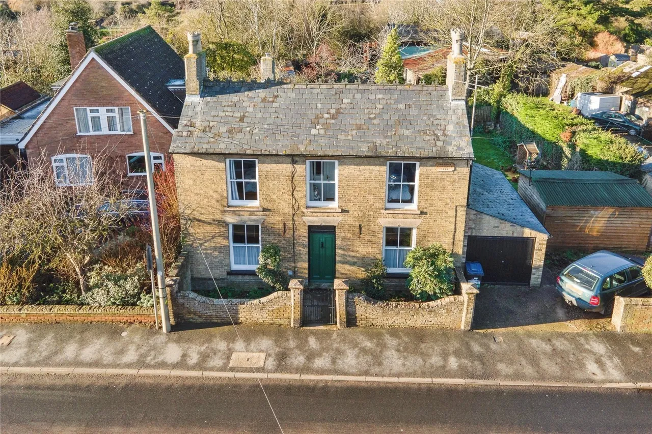 High Street, Haddenham, CB6, photo 38