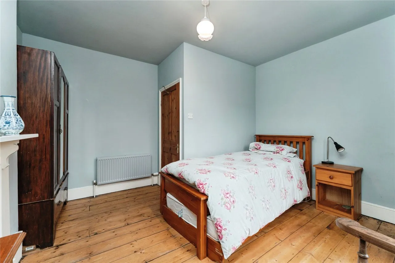 High Street, Haddenham, CB6, photo 33