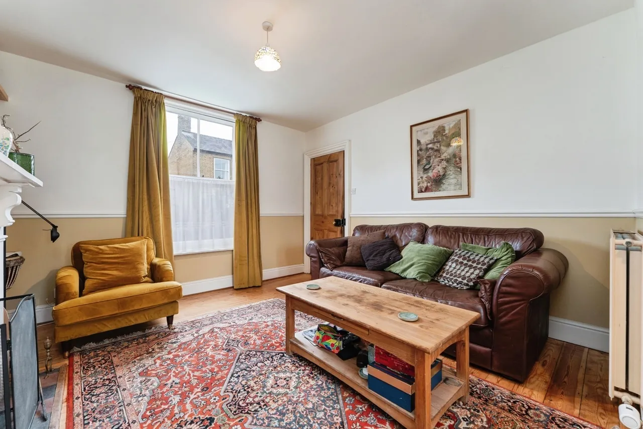 High Street, Haddenham, CB6, photo 13